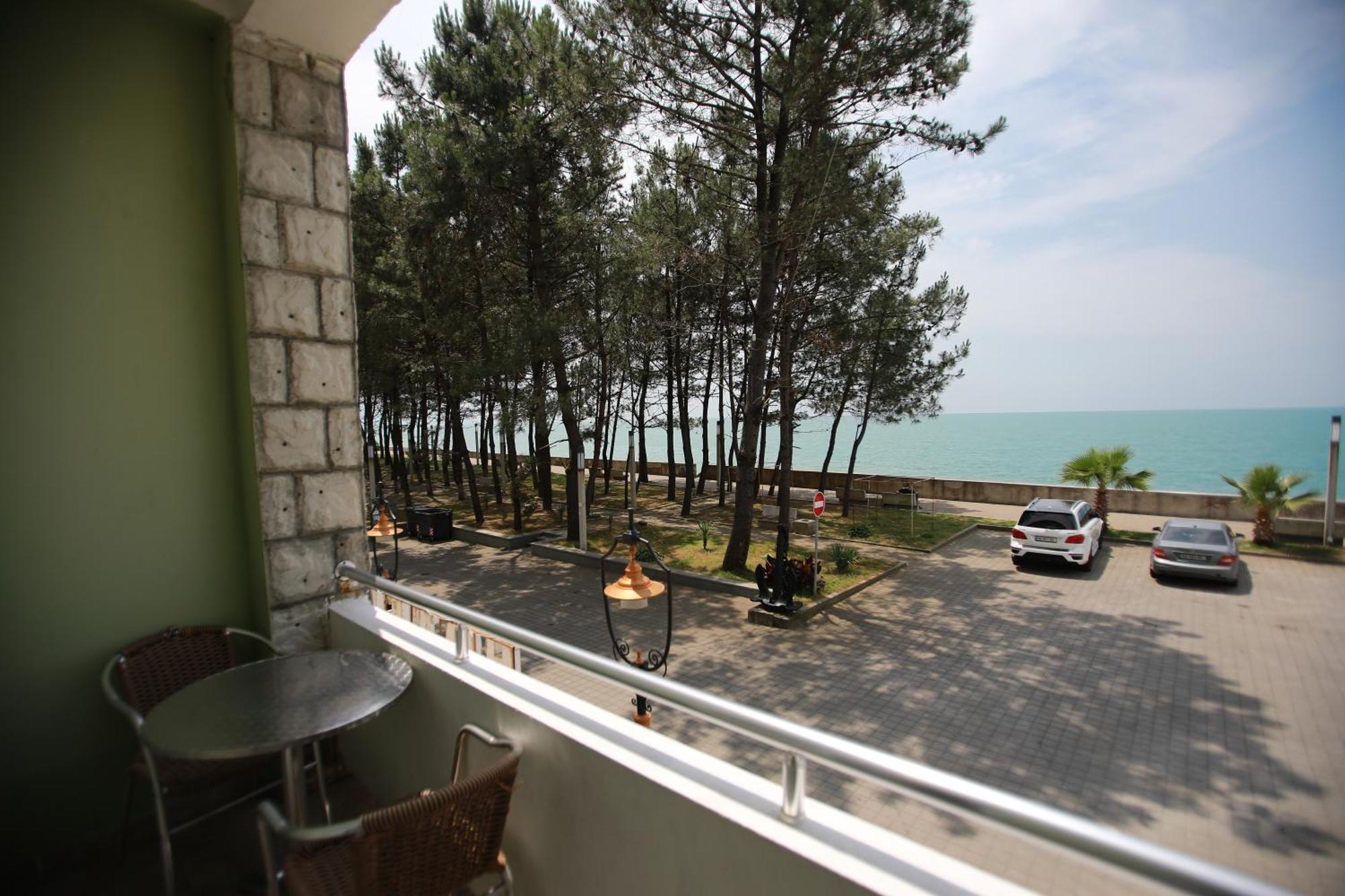 Green House Hotel Kobuleti Exterior foto